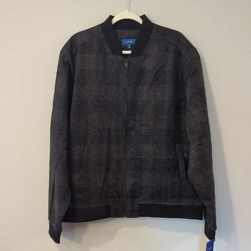NWT Plaid Bomber Jacket‎ size XL